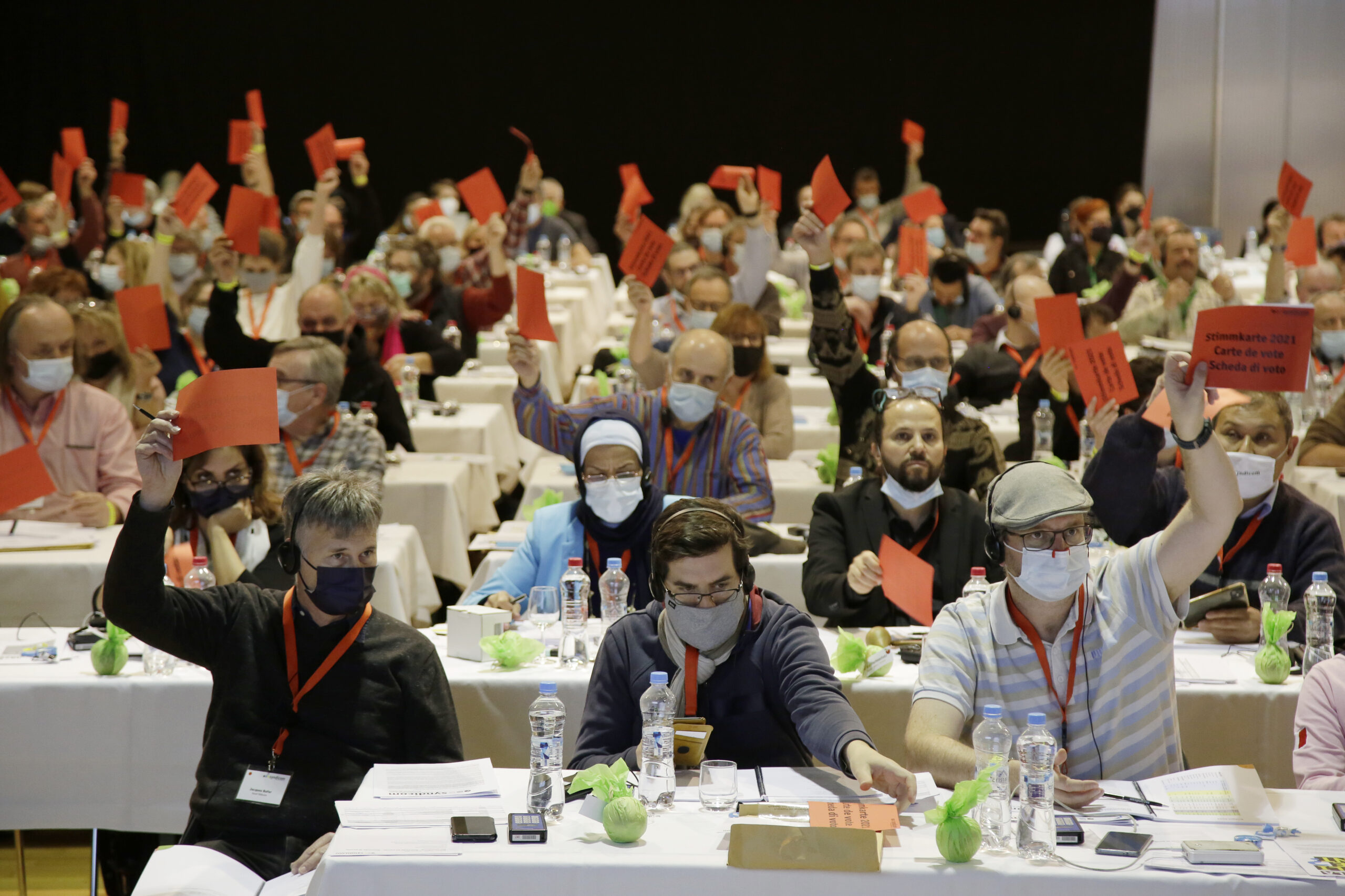 Langenthal, Parkhotel, syndicom - Kongress 2021, Abstimmung. 26.11.2021 Bild: Sabine Rock
