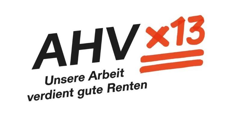 Logo. In schwarzer und roter Schrift steht geschrieben «AHV x 13. Unsere Arbeit verdient gute Renten»